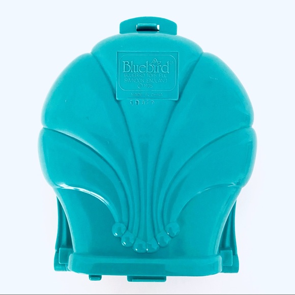 Polly Pocket Pauley Slider Pool with Flowing Water - Picture 6 of 8